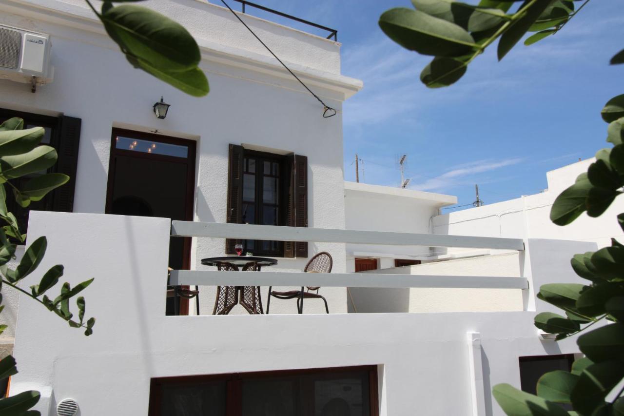 Plaka Philoxenia Apartments Екстериор снимка