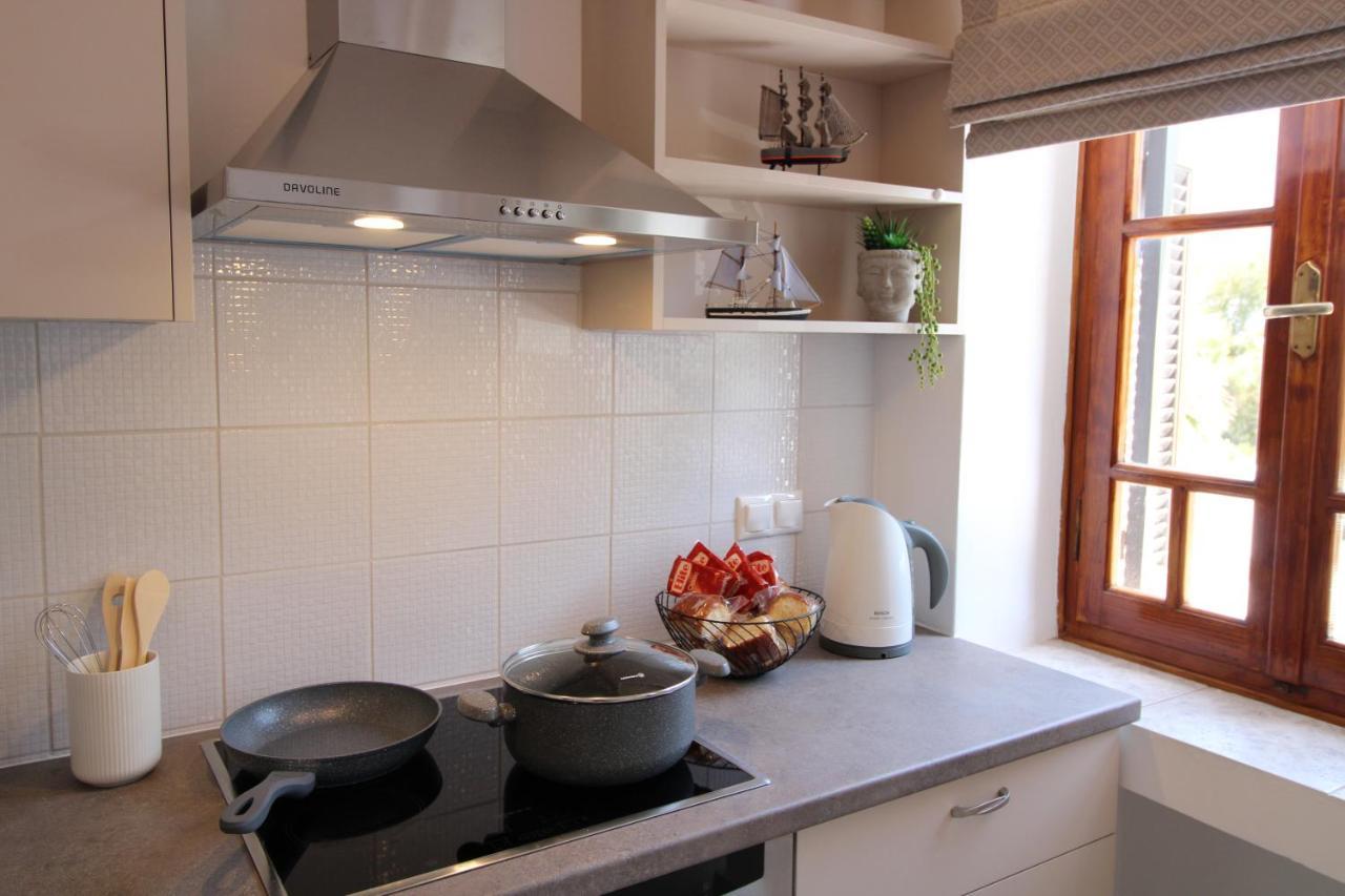 Plaka Philoxenia Apartments Екстериор снимка