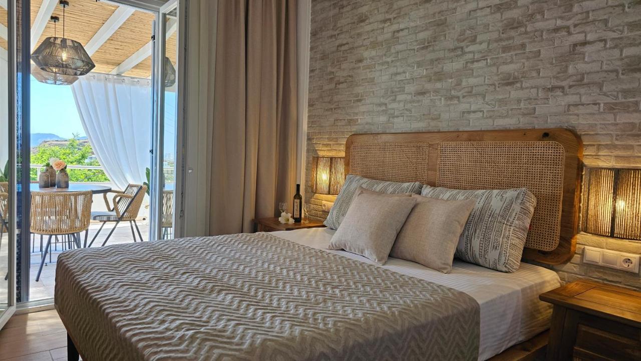 Plaka Philoxenia Apartments Екстериор снимка