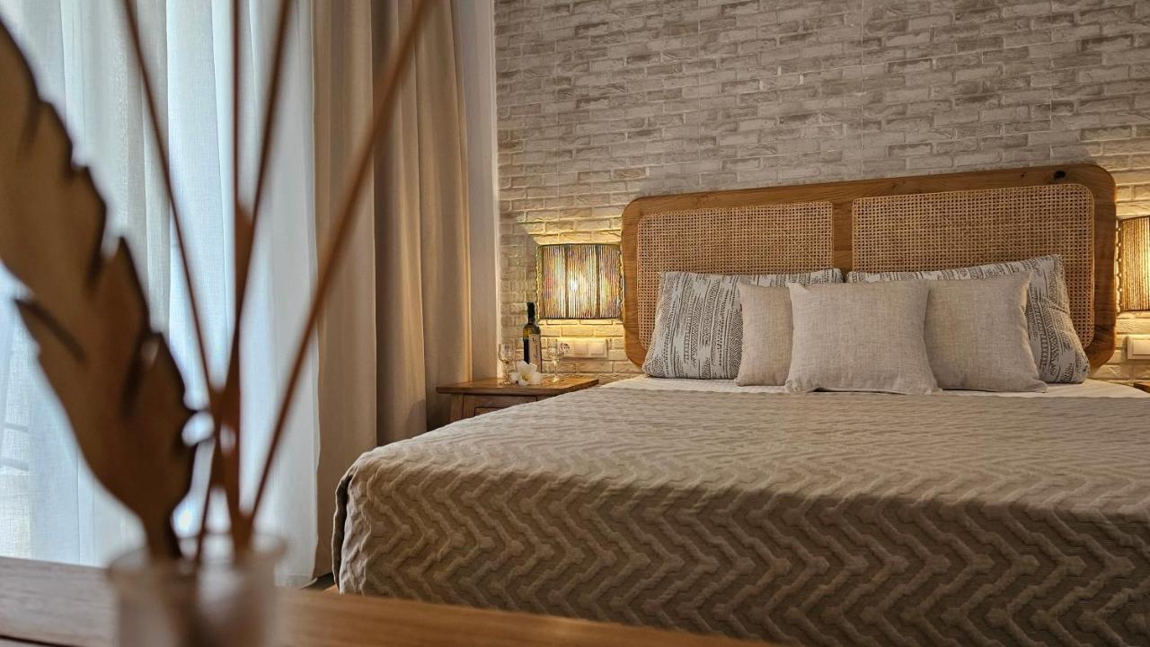 Plaka Philoxenia Apartments Екстериор снимка