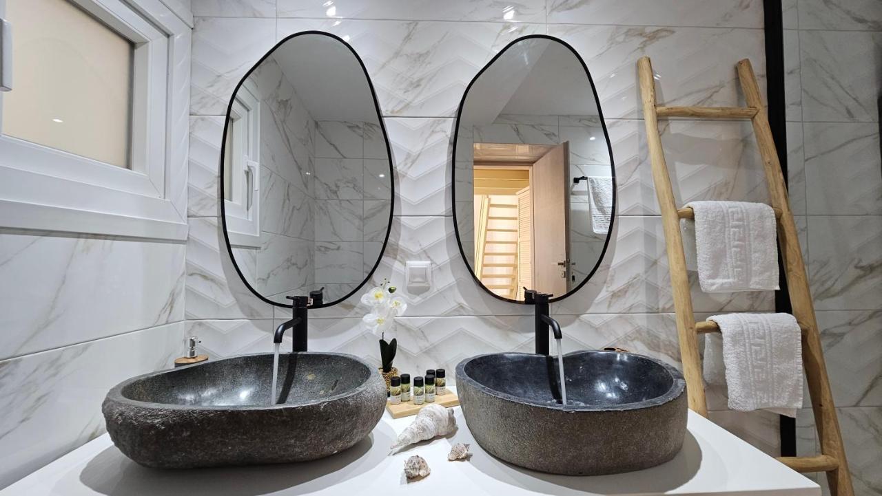 Plaka Philoxenia Apartments Екстериор снимка