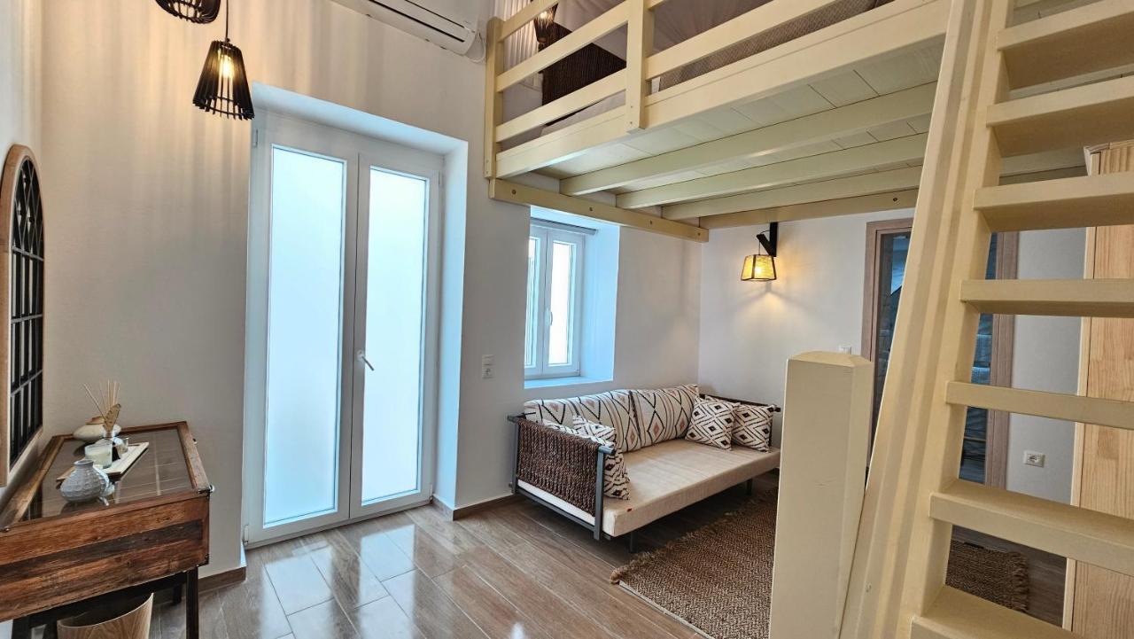 Plaka Philoxenia Apartments Екстериор снимка