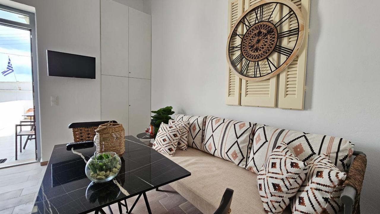 Plaka Philoxenia Apartments Екстериор снимка